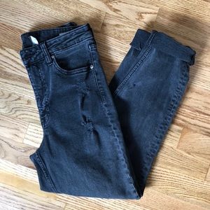 High rise boyfriend jean